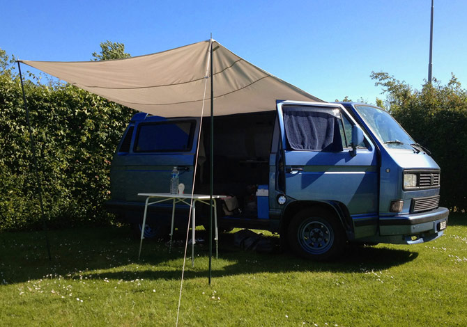 VW Bus Ferien Johnny Blue